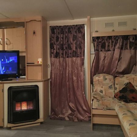 4 Bedroom Caravan Ingoldmells Skegness Экстерьер фото